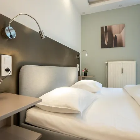 Comfort Studio With Queen-Size Bed, Self Check-In Vienna Exterior photo