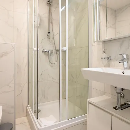 Comfort Studio With Queen-Size Bed, Self Check-In Vienna Exterior photo