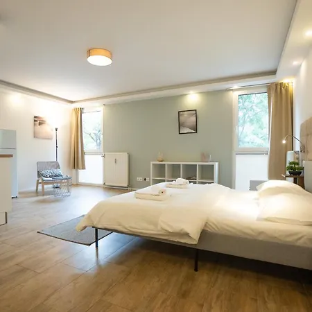 Comfort Studio With Queen-Size Bed, Self Check-In Vienna Exterior photo