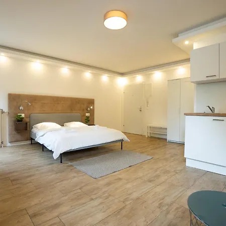 Comfort Studio With Queen-Size Bed, Self Check-In Vienna Exterior photo