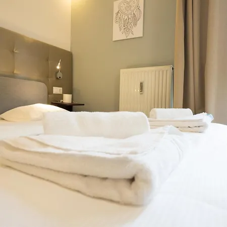 Comfort Studio With Queen-Size Bed, Self Check-In Vienna Exterior photo