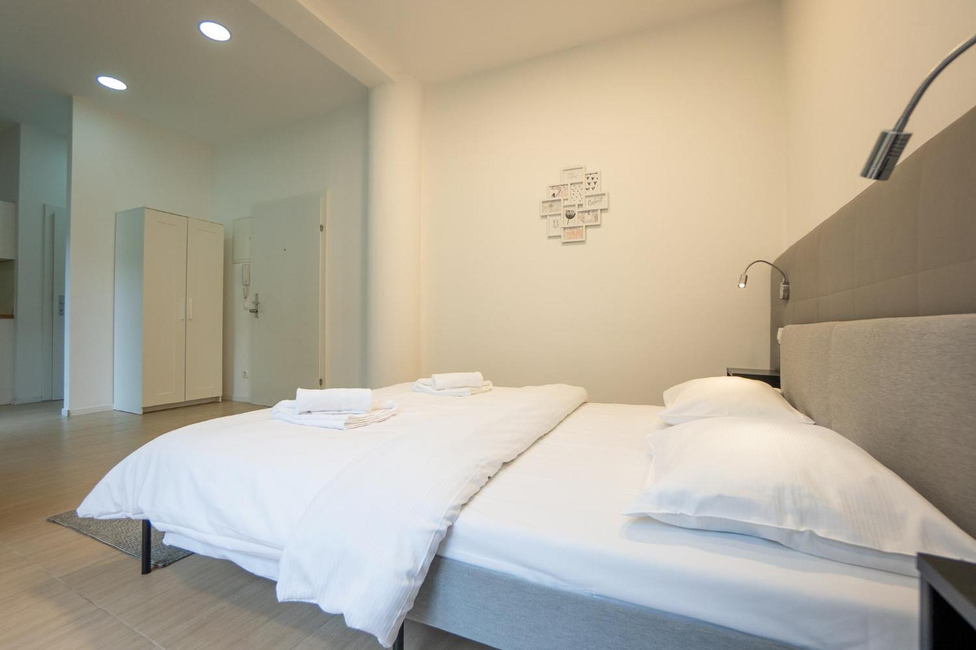 Comfort With Queen-size Bed, Self Check-in * Vienna