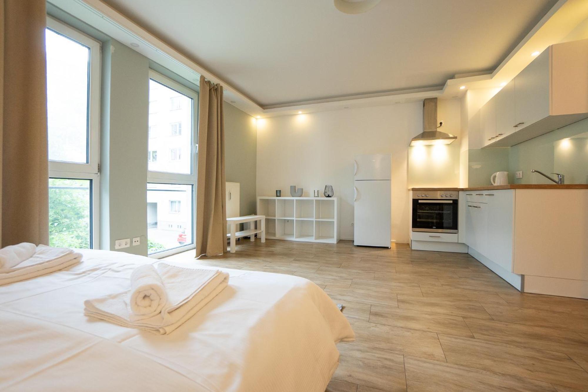 Comfort With Queen-size Bed, Self Check-in Vienna