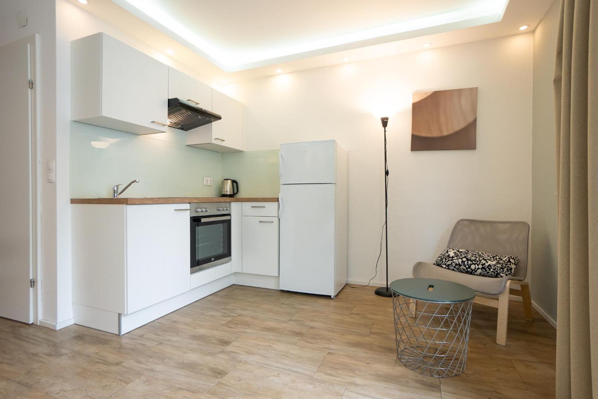 Comfort With Queen-size Bed, Self Check-in Apartment