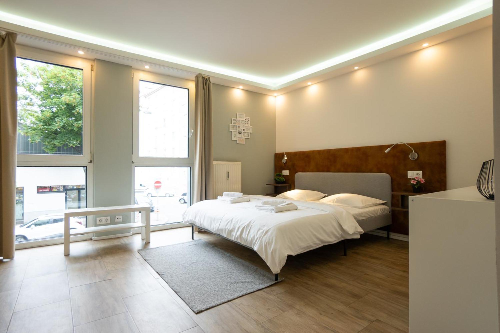 Comfort With Queen-size Bed, Self Check-in