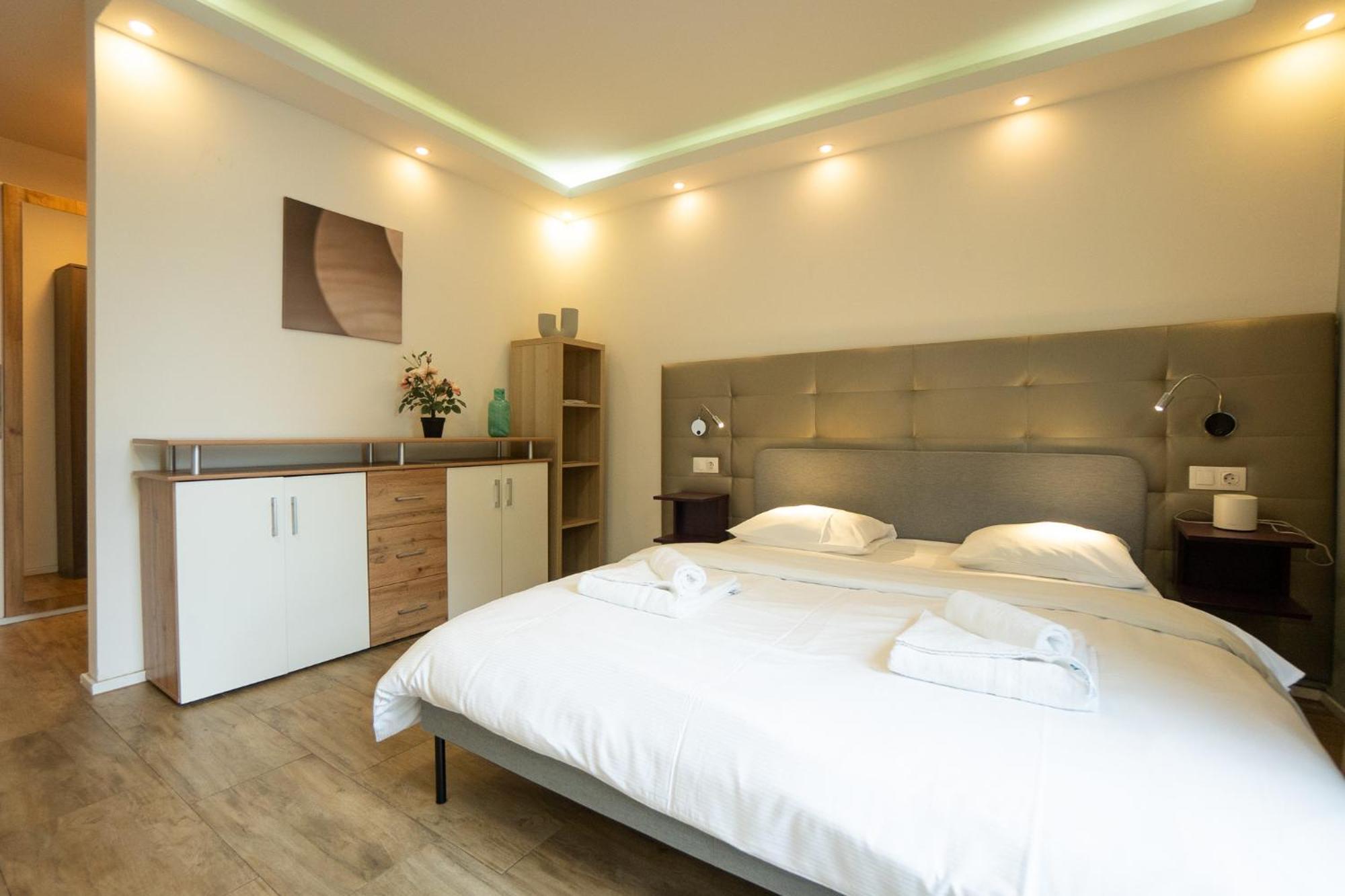 Apartment Comfort With Queen-size Bed, Self Check-in Vienna